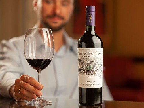 Caja de vino tinto mix La Colina de Oro