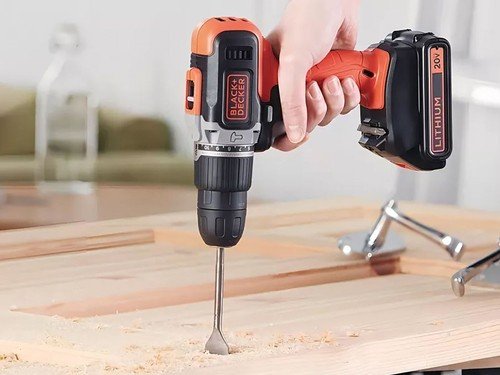 Taladro percutor inalámbrico 20V BLACK+DECKER