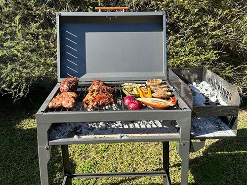 Parrilla a carbón Chulenguito emparrillado y fogonero enlozado Tromen