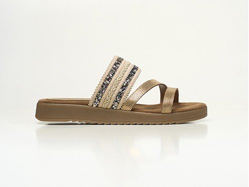 Sandalias de Cuero Dorado con Brillos. Bohemio y Sofisticado