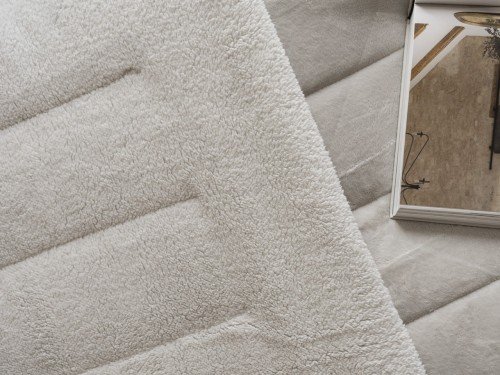 Edredón Petra Flannel  Corderito Queen Tono Piedra Tiendas Landmark