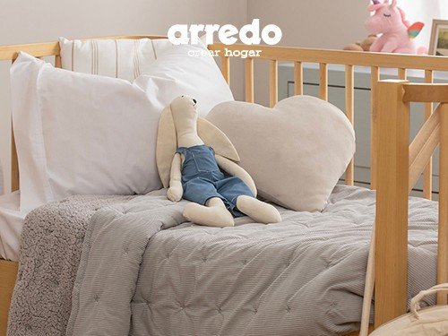 Acolchado Cuna Liso de Corderoy y Corderito