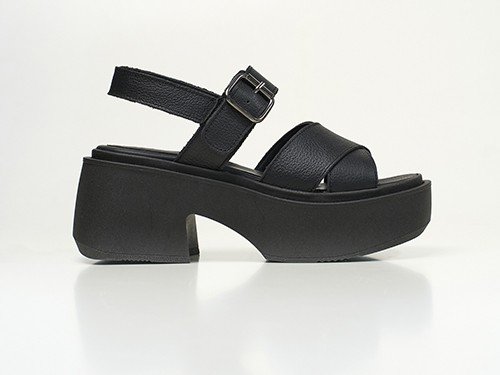 Sandalias Plataforma Cuero Negras Chunky. Hebilla Ajustable. Urbanas