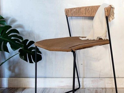 Silla de comedor Mallorca I moderna tejida con base metálica