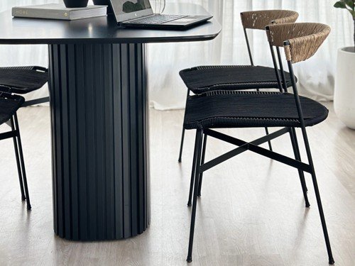 Silla de comedor Mallorca I moderna tejida con base metálica