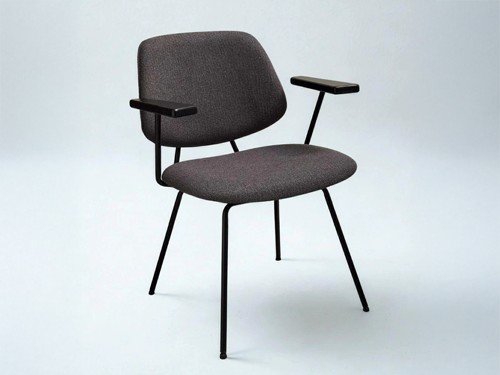 Silla de comedor Sucre tapizada con base metálica y apoyabrazos