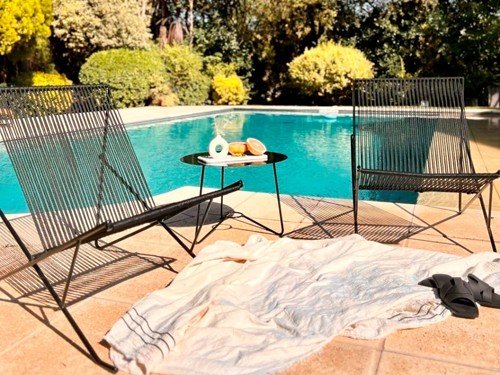 Set de exterior Cuba L individual con mesa auxiliar