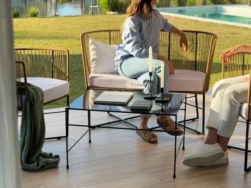 Set de exterior Gervasoni completo con mesa y almohadones