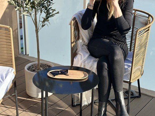 Set de exterior Gervasoni II individual con mesa y almohadones