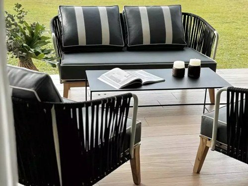 Set de exterior Terra complto mesa auxiliar y almohadones tela náutica