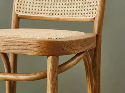 Banqueta Catedral de madera con respaldo alto diseño moderno