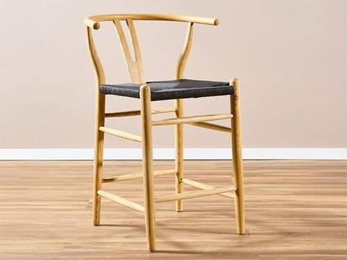 Banqueta Wishbone de madera con respaldo alto diseño moderno