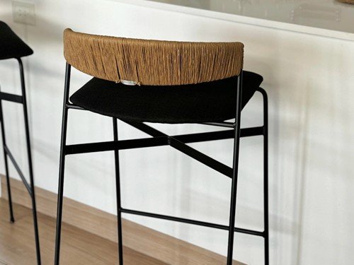 Banqueta Mallorca de hierro tejida en soga con respaldo medio