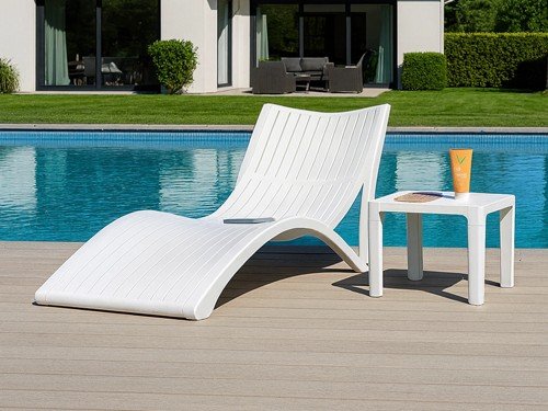 Reposera Marea de plástico inyectado resistente al exterior