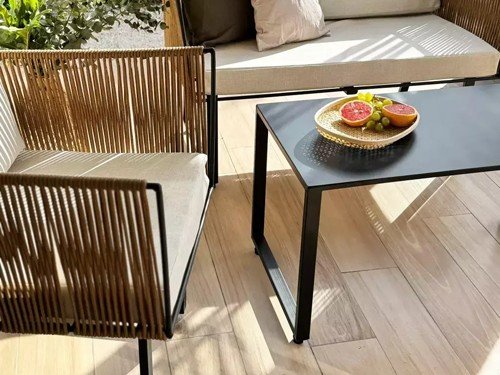 Mesa ratona Delta de hierro para exterior con pintura powder coating