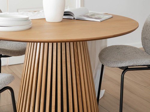 Mesa de comedor Milano tapa de madera base madera