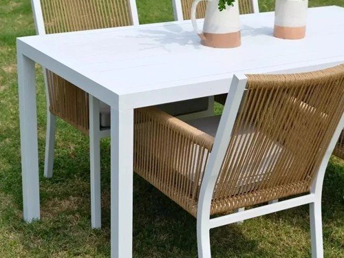 Mesa de comedor exterior Suva en aluminio blanco o gris