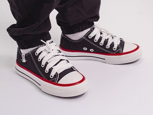 Zapatilla urbana clásica de lona, infantil unisex. RAVE