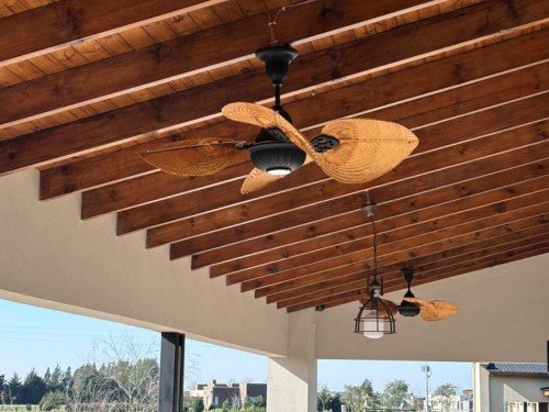 Ventilador de techo rattan con luz WINDLUX® modelo Cami