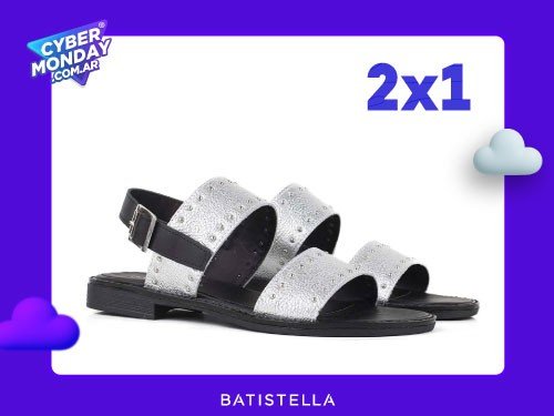 Sandalias bajas de cuero con tachas