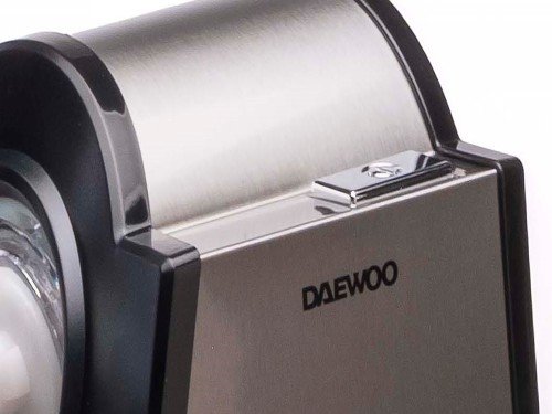 Rallador Eléctrico Daewoo Sm3619 Salad Maker -200w - 4 Conos