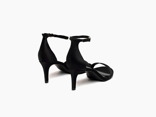 Sandalia Negra / PARUOLO