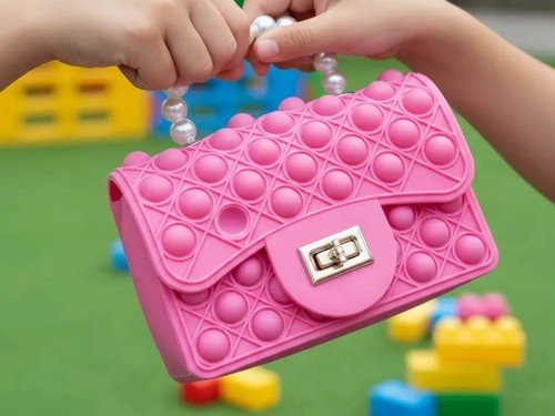 Carterita Pop It Rectangular Con Manija De Perlas Y Hebilla