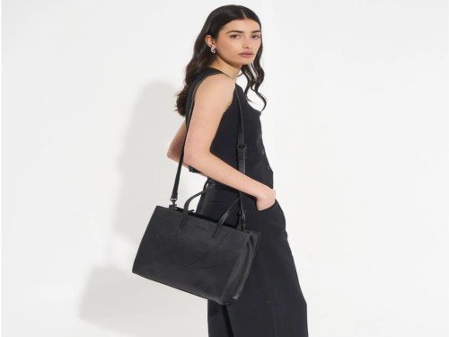 Cartera Tote Blaque Flowers Negro