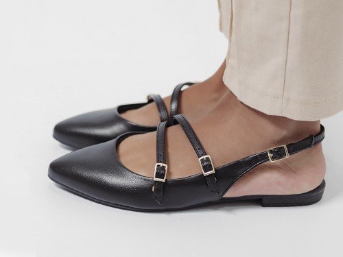 Zueco mule, de mujer, chatita con hebillas. BEIRA RIO