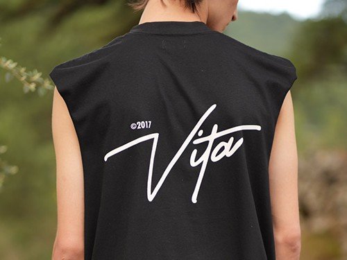 Sudadera Negra Bitácora