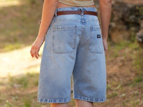 Bermuda baggy de jean celeste