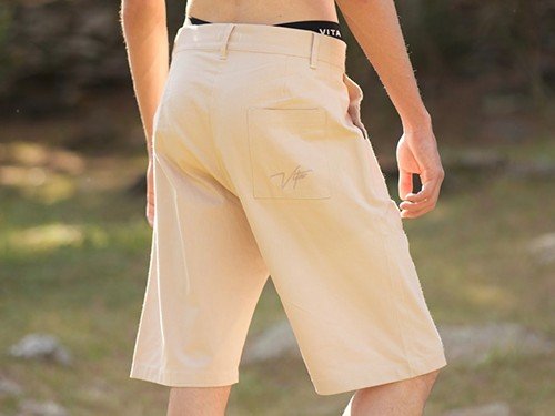 Bermuda sastrera beige