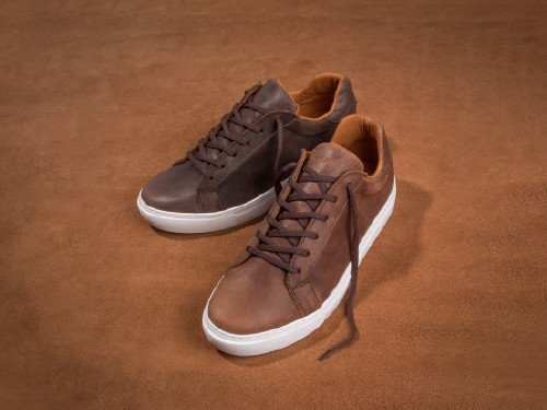 Zapatilla de cuero marrón whisky hombre | diseño clásico | Bourbon