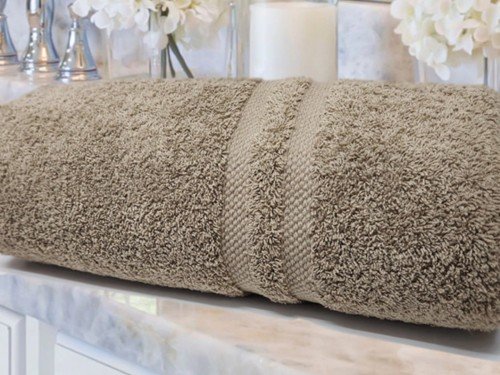 Juego de toalla y toallon Alcoyana 600grs 100% algodón