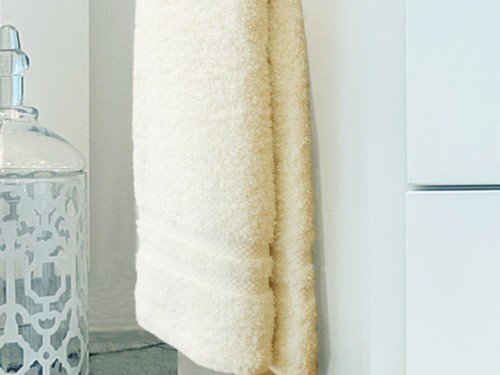 Juego de toalla y toallon Alcoyana 600grs 100% algodón