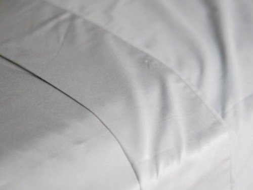 Juego de sabanas Confort 700HQ Queen Size Tu Blanco