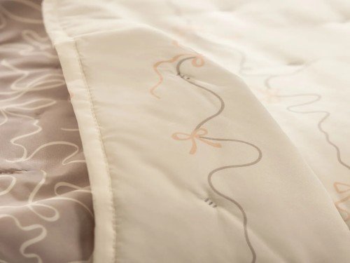 Cubrecama 2 Plazas Queen Reversible Ondas Y Moños