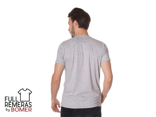 Remera básica cuello redondo gris claro