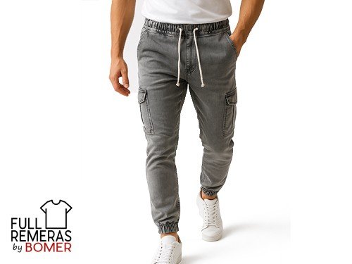 Jean cargo con puño gris claro