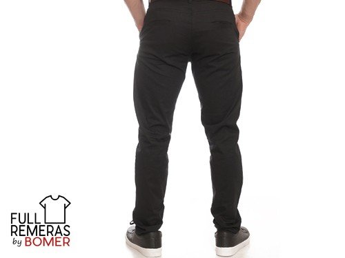 Pantalón gabardina corte chino negro