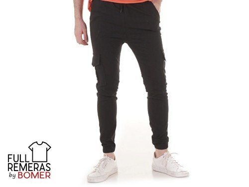 Jogger cargo negro